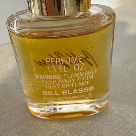 Mini Perfume Bottle Collection - Picture 10 of 16